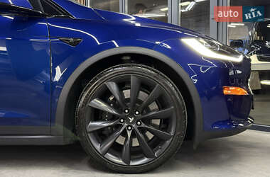 Позашляховик / Кросовер Tesla Model X 2022 в 