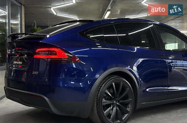 Позашляховик / Кросовер Tesla Model X 2022 в 