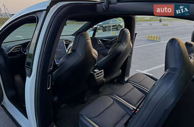 Внедорожник / Кроссовер Tesla Model X 2018 в 