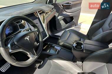 Позашляховик / Кросовер Tesla Model X 2016 в Києві