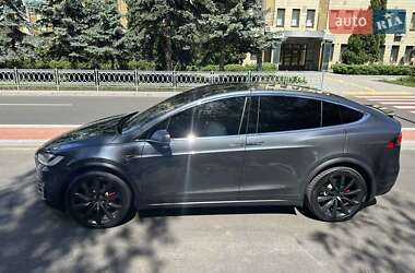 Внедорожник / Кроссовер Tesla Model X 2016 в 