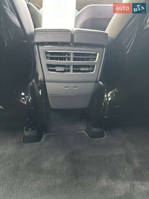 Позашляховик / Кросовер Tesla Model X 2016 в Києві