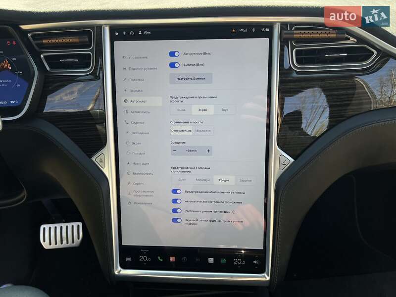Позашляховик / Кросовер Tesla Model X 2016 в Києві