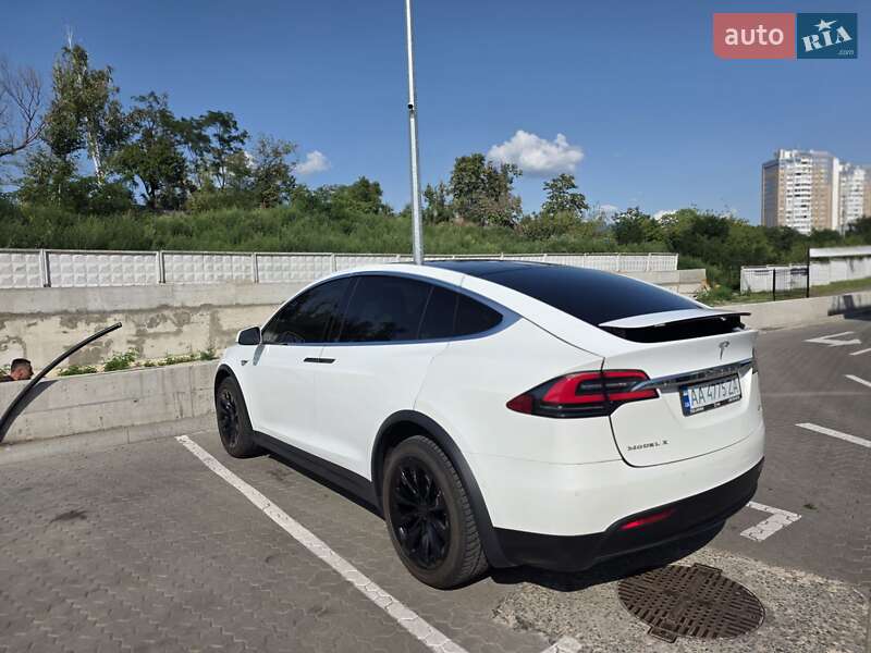 Внедорожник / Кроссовер Tesla Model X 2016 в Киеве фото 7 Внедорожник / Кроссовер Tesla Model X 2016 в Киеве