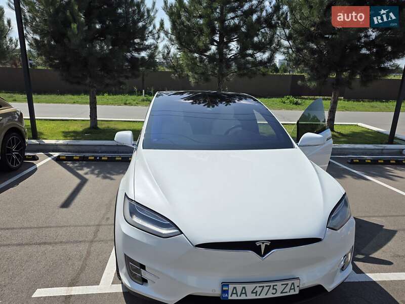 Внедорожник / Кроссовер Tesla Model X 2016 в Киеве фото 14 Внедорожник / Кроссовер Tesla Model X 2016 в Киеве