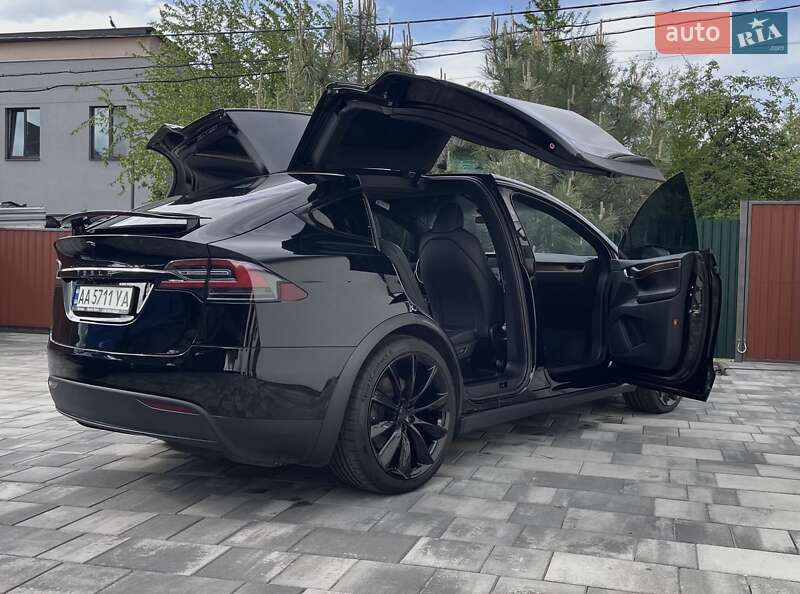 Позашляховик / Кросовер Tesla Model X 2020 в Києві