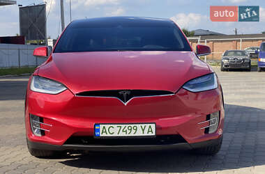 Позашляховик / Кросовер Tesla Model X 2016 в 