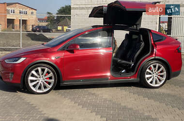 Позашляховик / Кросовер Tesla Model X 2016 в 