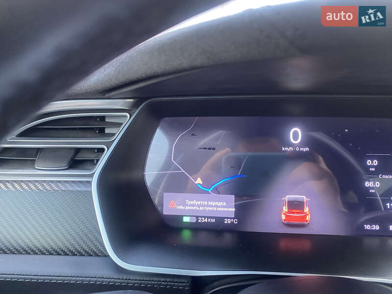 Внедорожник / Кроссовер Tesla Model X 2016 в Луцке