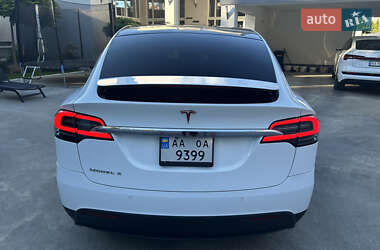 Внедорожник / Кроссовер Tesla Model X 2016 в 