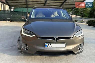 Внедорожник / Кроссовер Tesla Model X 2016 в Киеве фото 5 Внедорожник / Кроссовер Tesla Model X 2016 в Киеве