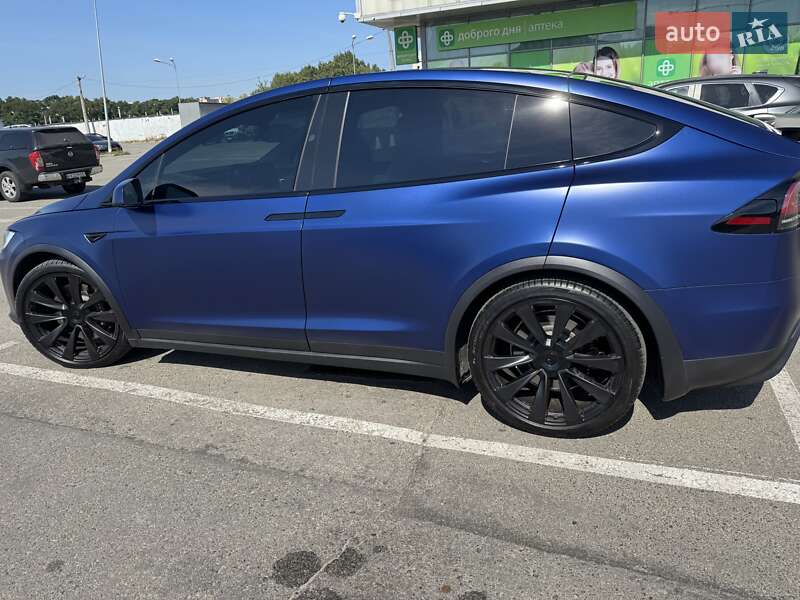 Внедорожник / Кроссовер Tesla Model X 2023 в Буче