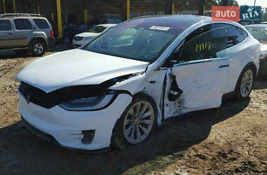 Внедорожник / Кроссовер Tesla Model X 2016 в 