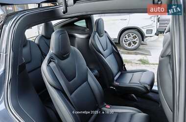 Внедорожник / Кроссовер Tesla Model X 2020 в 
