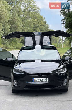 Внедорожник / Кроссовер Tesla Model X 2017 в 