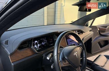 Внедорожник / Кроссовер Tesla Model X 2020 в 