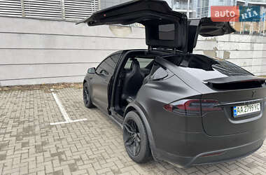Внедорожник / Кроссовер Tesla Model X 2017 в 