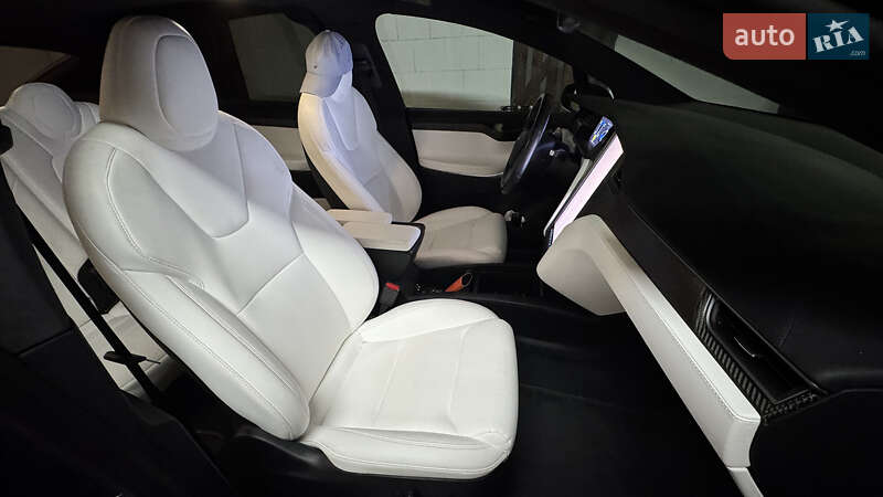 Внедорожник / Кроссовер Tesla Model X 2019 в Киеве фото 6 Внедорожник / Кроссовер Tesla Model X 2019 в Киеве