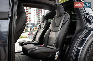 Внедорожник / Кроссовер Tesla Model X 2024 в 