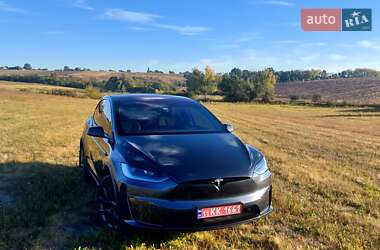 Позашляховик / Кросовер Tesla Model X 2024 в 