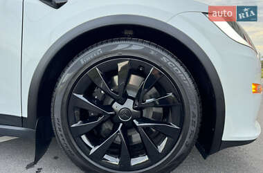 Позашляховик / Кросовер Tesla Model X 2023 в 