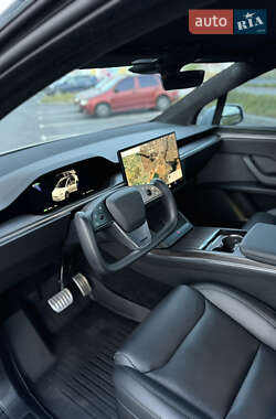 Позашляховик / Кросовер Tesla Model X 2023 в 