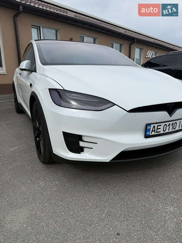 Внедорожник / Кроссовер Tesla Model X 2018 в Днепре