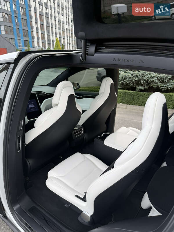 Внедорожник / Кроссовер Tesla Model X 2018 в Днепре