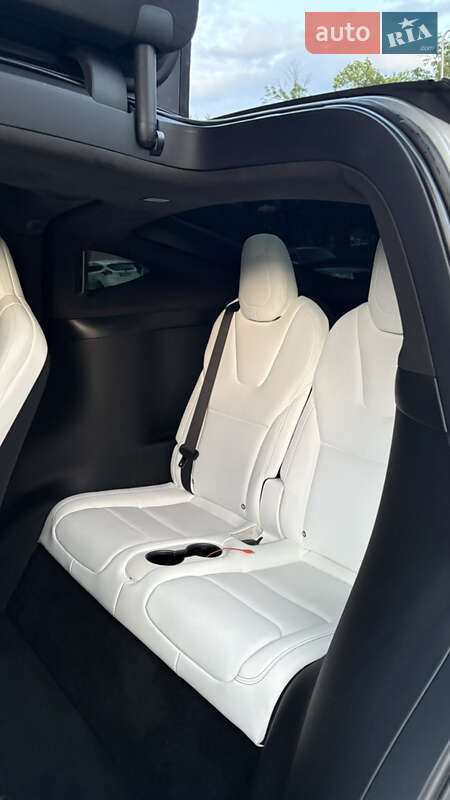 Внедорожник / Кроссовер Tesla Model X 2018 в Львове фото 7 Внедорожник / Кроссовер Tesla Model X 2018 в Львове