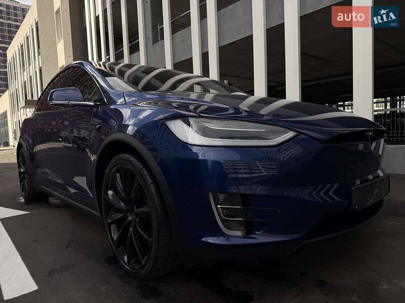 Позашляховик / Кросовер Tesla Model X 2020 в Києві