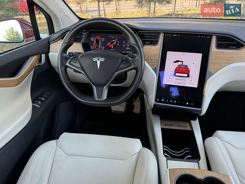 Позашляховик / Кросовер Tesla Model X 2018 в Одесі