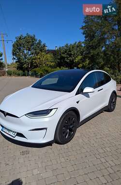 Позашляховик / Кросовер Tesla Model X 2022 в 