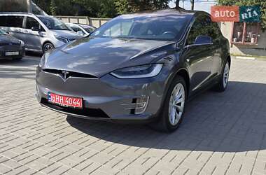 Внедорожник / Кроссовер Tesla Model X 2019 в 