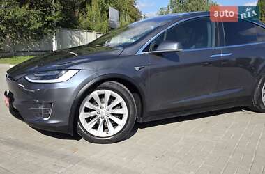 Внедорожник / Кроссовер Tesla Model X 2019 в 