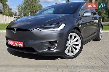 Внедорожник / Кроссовер Tesla Model X 2019 в 