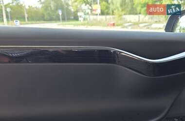 Внедорожник / Кроссовер Tesla Model X 2019 в 