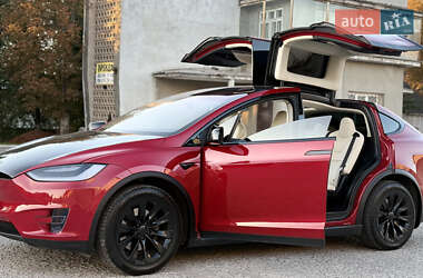 Внедорожник / Кроссовер Tesla Model X 2017 в Ровно