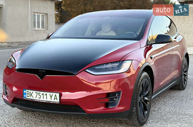 Внедорожник / Кроссовер Tesla Model X 2017 в Ровно