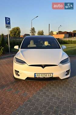 Внедорожник / Кроссовер Tesla Model X 2018 в Виннице
