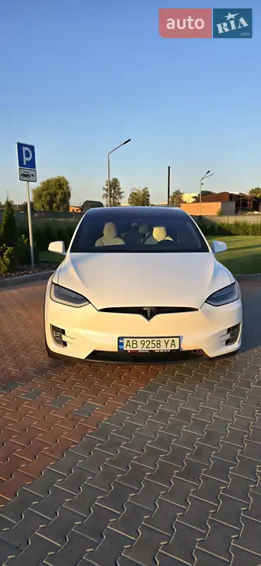 Tesla Model X
