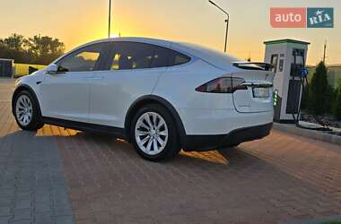 Внедорожник / Кроссовер Tesla Model X 2018 в Виннице