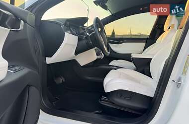 Внедорожник / Кроссовер Tesla Model X 2018 в 