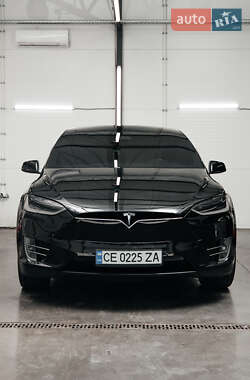 Внедорожник / Кроссовер Tesla Model X 2017 в Черновцах