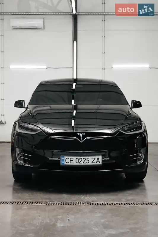 Tesla Model X 2017