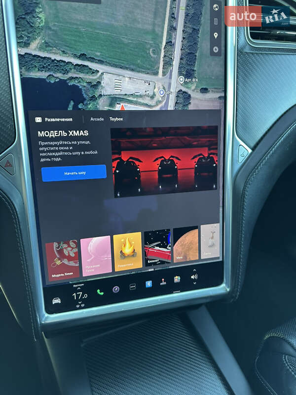 Позашляховик / Кросовер Tesla Model X 2016 в Вінниці