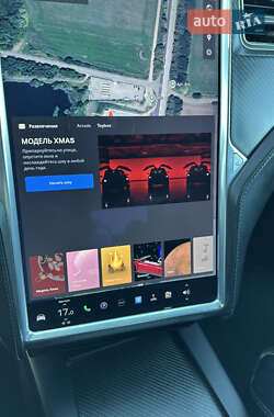 Внедорожник / Кроссовер Tesla Model X 2016 в 