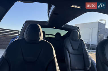 Позашляховик / Кросовер Tesla Model X 2022 в 