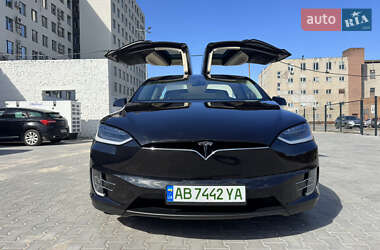 Внедорожник / Кроссовер Tesla Model X 2017 в 