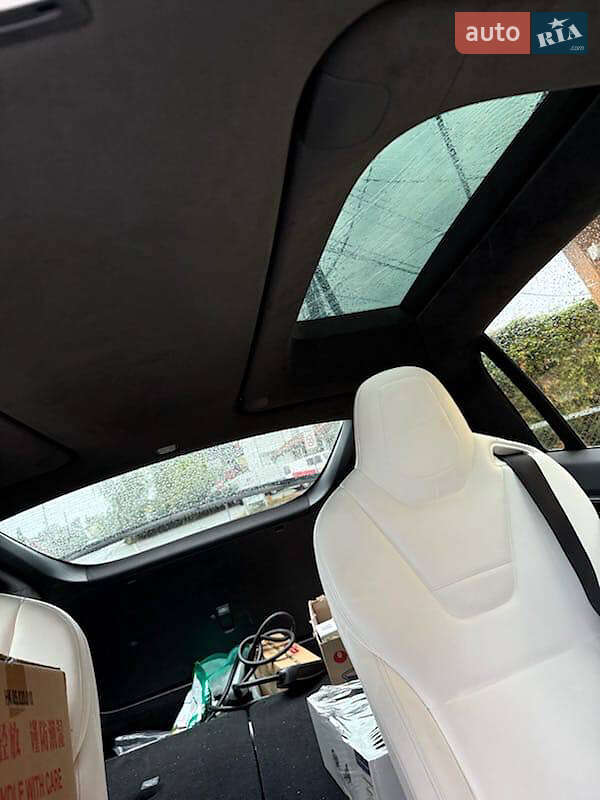 Позашляховик / Кросовер Tesla Model X 2017 в Одесі