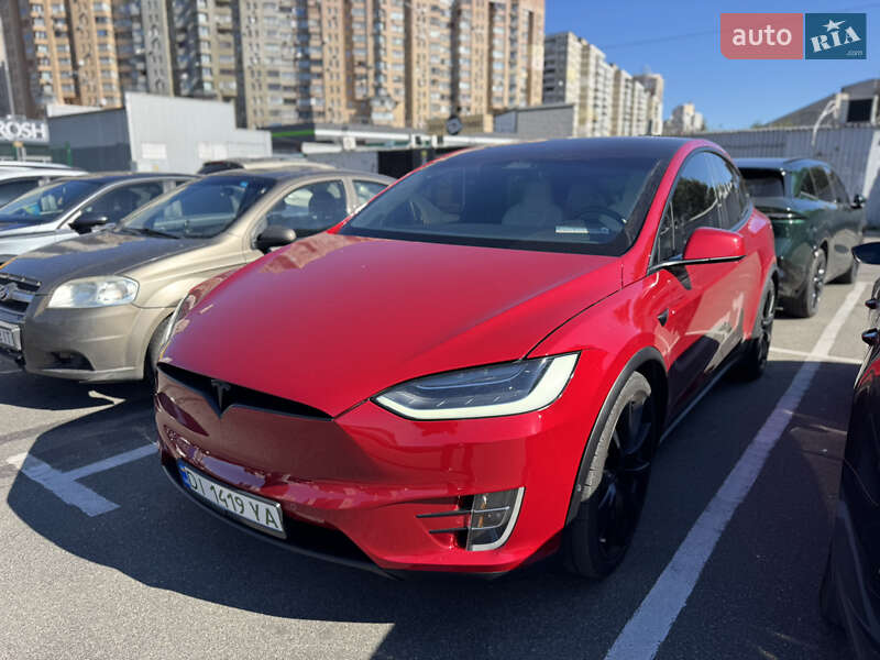 Позашляховик / Кросовер Tesla Model X 2018 в Києві